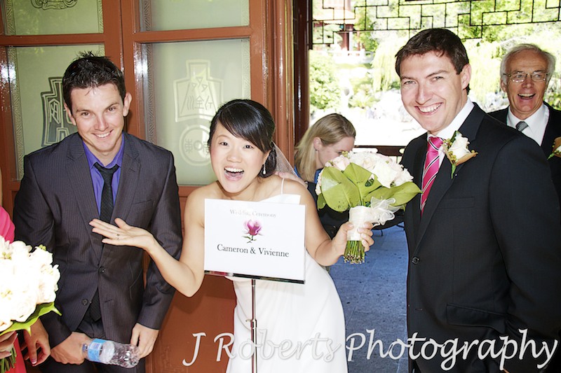 Welcome sign for ceremony at chinese gardens sydney - wedding photography sydney